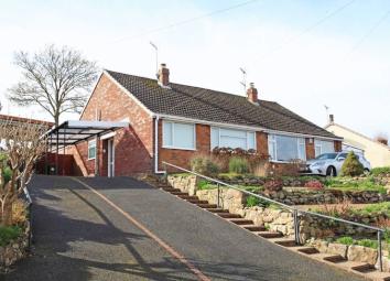 Detached bungalow For Sale in Telford