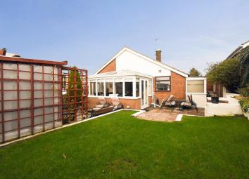 Detached bungalow For Sale in Blackburn