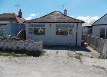 Bungalow To Rent in Rhyl