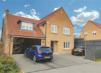 Detached house For Sale in North Ferriby