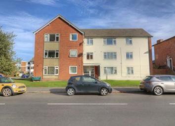Flat For Sale in Leamington Spa