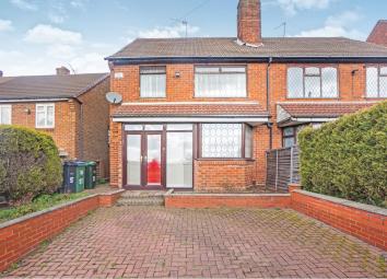 Semi-detached house For Sale in Rowley Regis