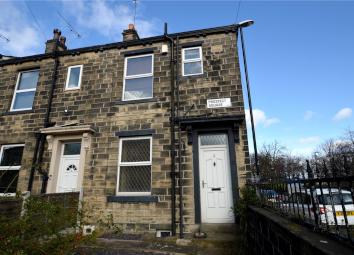 Terraced house For Sale in Pudsey