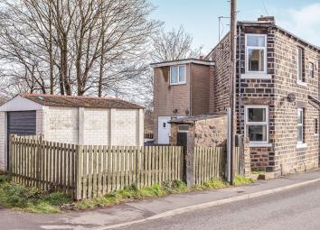 Terraced house To Rent in Mirfield