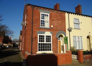 End terrace house For Sale in Leigh
