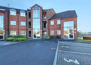 Flat For Sale in Brough