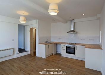Flat For Sale in Mold