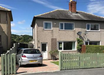 Semi-detached house For Sale in Colne