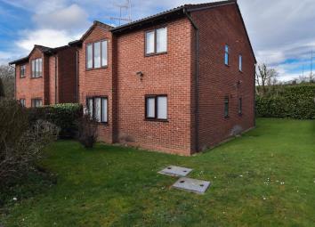 Flat For Sale in Bromsgrove
