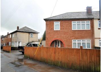Semi-detached house For Sale in Shepton Mallet