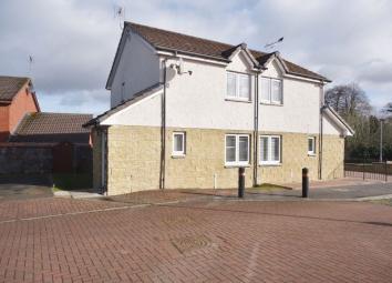 Semi-detached house For Sale in Clackmannan