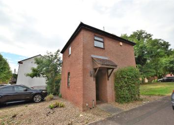 Detached house For Sale in Northampton
