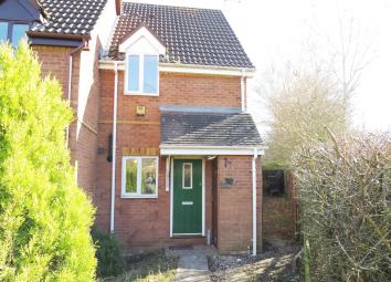 End terrace house For Sale in Worcester