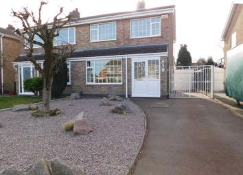 Semi-detached house To Rent in Ibstock