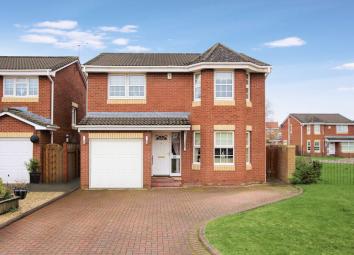 Villa For Sale in Motherwell