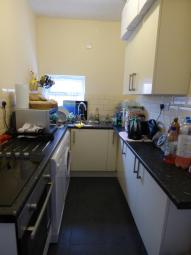Studio To Rent in Leicester