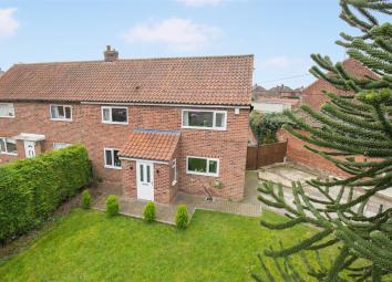 Semi-detached house For Sale in Tadcaster