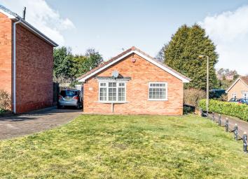 Detached bungalow For Sale in Lichfield