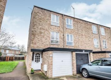 End terrace house For Sale in Leamington Spa