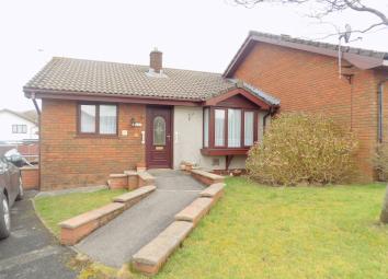 Semi-detached bungalow For Sale in Neath
