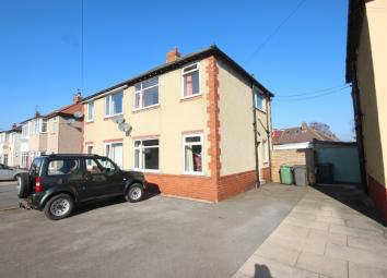 Semi-detached house To Rent in Otley