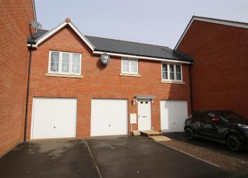 Detached house For Sale in Tiverton