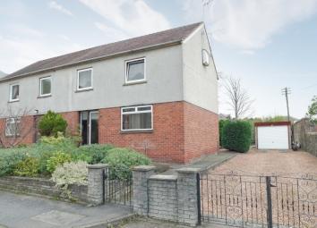 Semi-detached house For Sale in Tillicoultry
