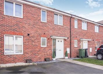 Terraced house For Sale in Willenhall