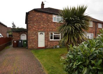 Town house For Sale in Pudsey
