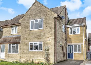 Semi-detached house For Sale in Tetbury