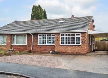 Semi-detached bungalow For Sale in Rugeley