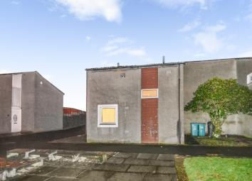 End terrace house For Sale in Glasgow