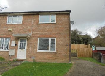 End terrace house To Rent in Bridgend