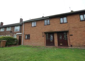 Semi-detached house To Rent in Willenhall