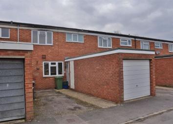 Terraced house To Rent in Basingstoke