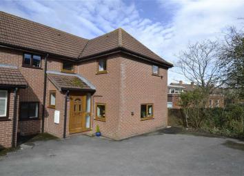 Semi-detached house For Sale in Newbury