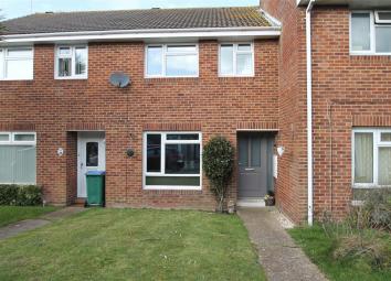 Terraced house For Sale in Littlehampton