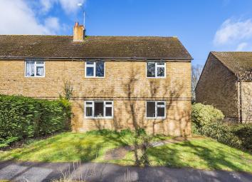 Semi-detached house For Sale in East Grinstead