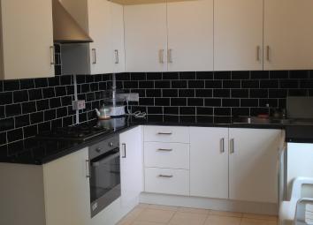 Studio To Rent in Romford
