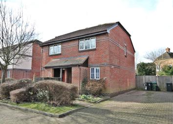Semi-detached house For Sale in West Molesey