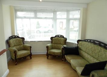Semi-detached house To Rent in Stanmore