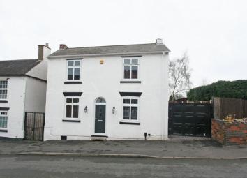 Detached house For Sale in Stourbridge