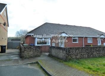 Bungalow For Sale in Tredegar