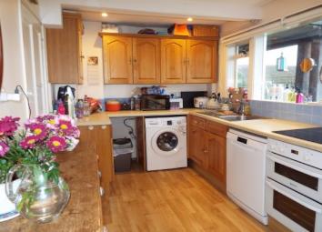 Detached house To Rent in Tonbridge