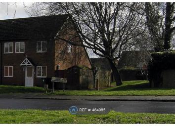 End terrace house To Rent in Didcot