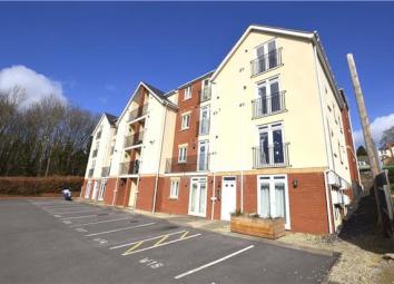 Flat For Sale in Stroud