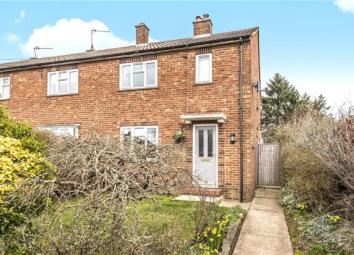 Terraced house For Sale in Beaconsfield