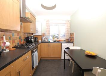 Flat For Sale in Romford