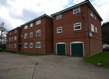 Flat For Sale in Slough