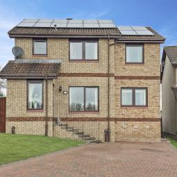 Detached house For Sale in Kelty